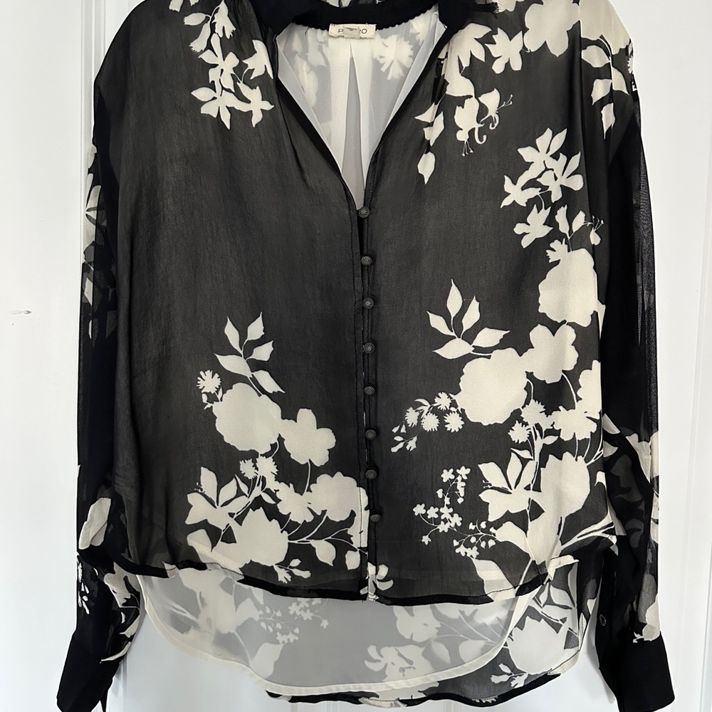 Anthropologie Pilcro Black and White Floral Blouse - Picture 2 of 7